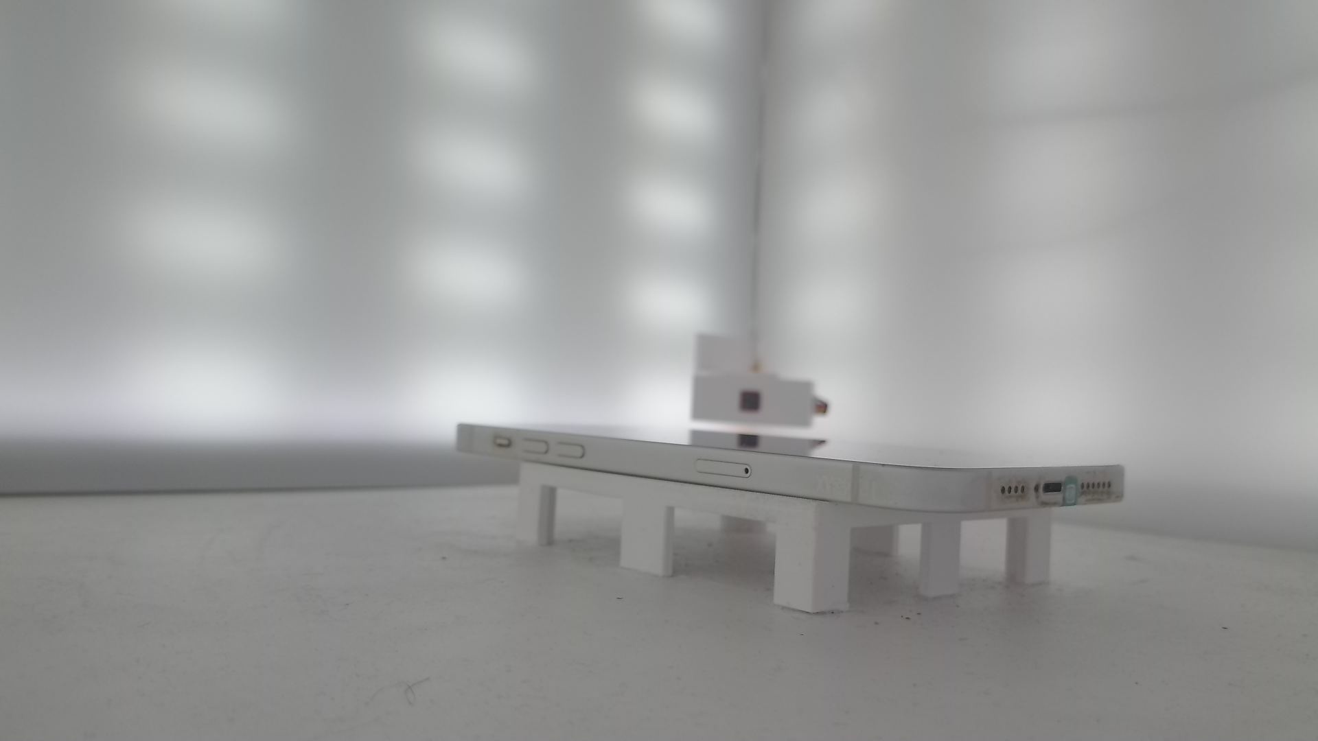 苹果【iPhone 14 Plus】5G全网通 星光色 128G 国行 8成新 