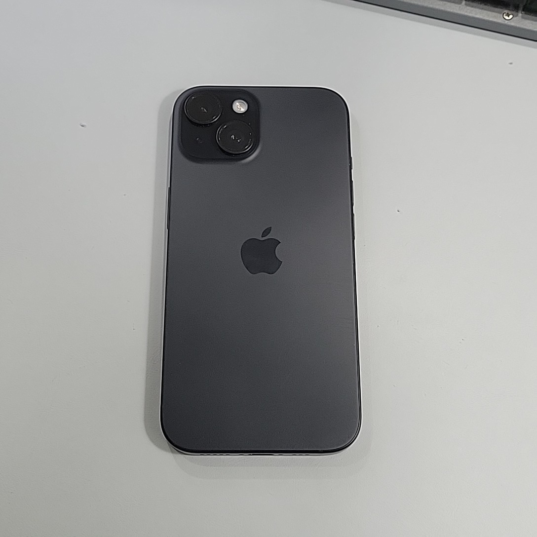 苹果【iPhone 15】9成新 