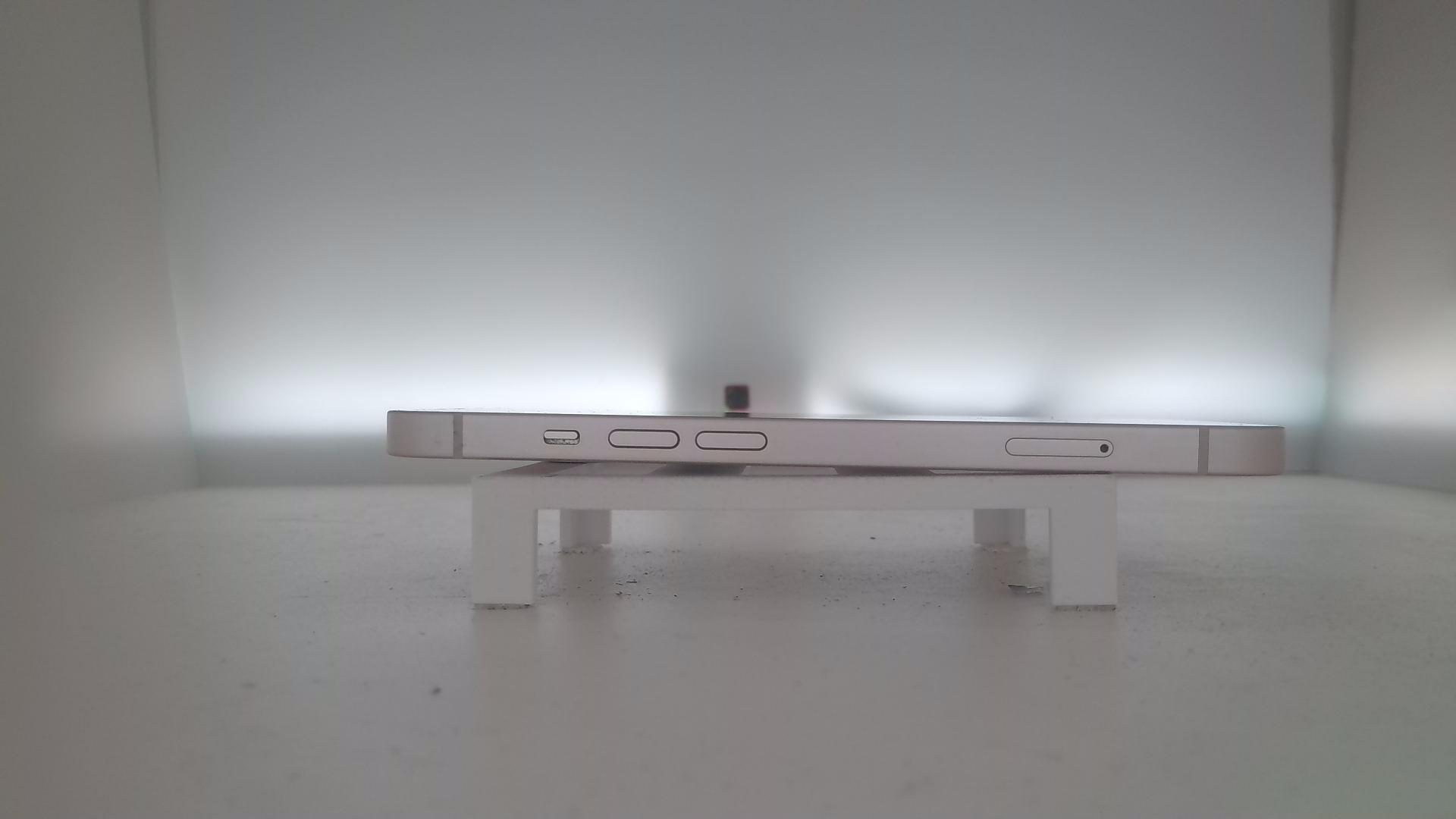 苹果【iPhone 13】95新 