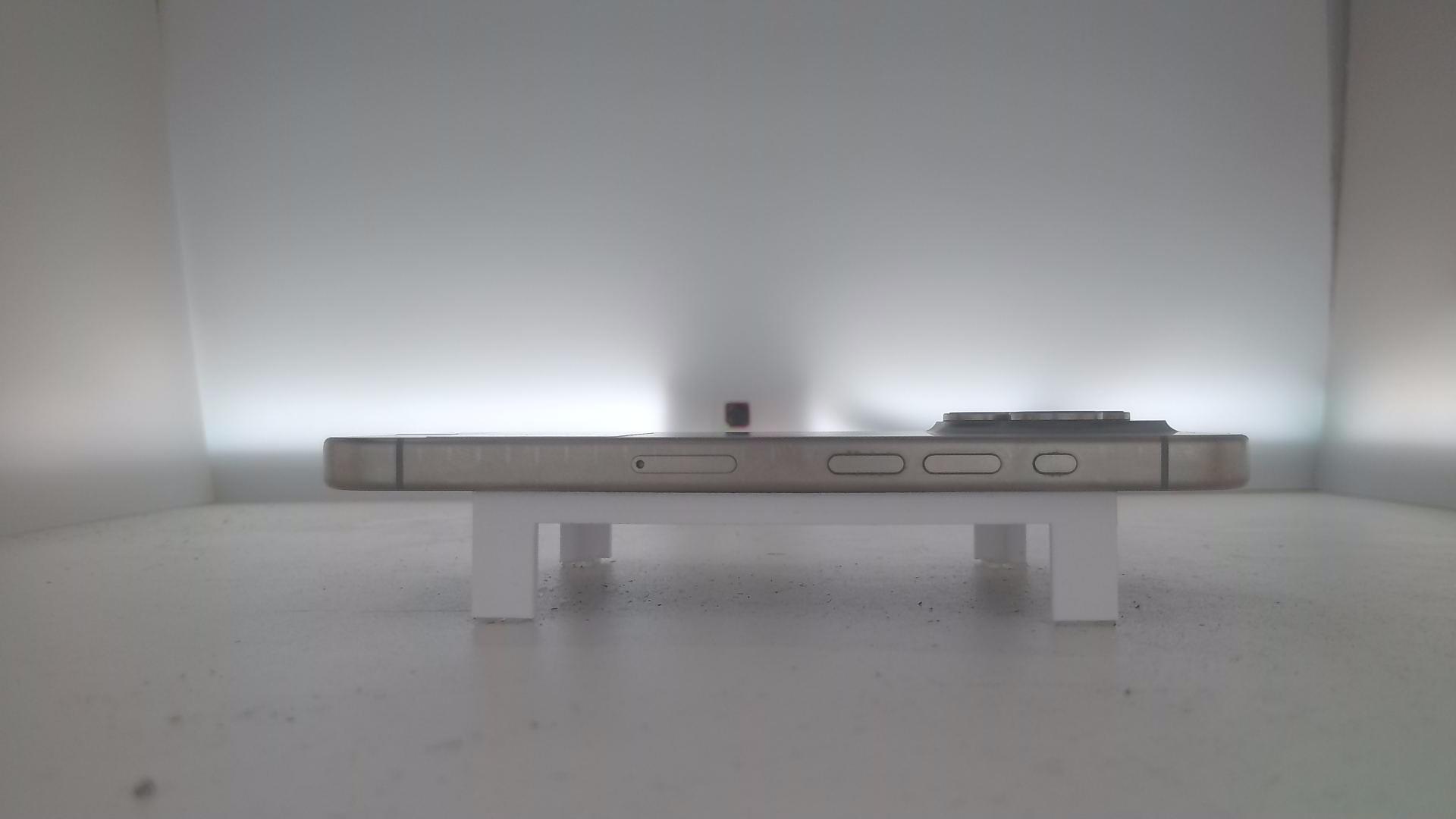 苹果【iPhone 15 Pro】9成新 