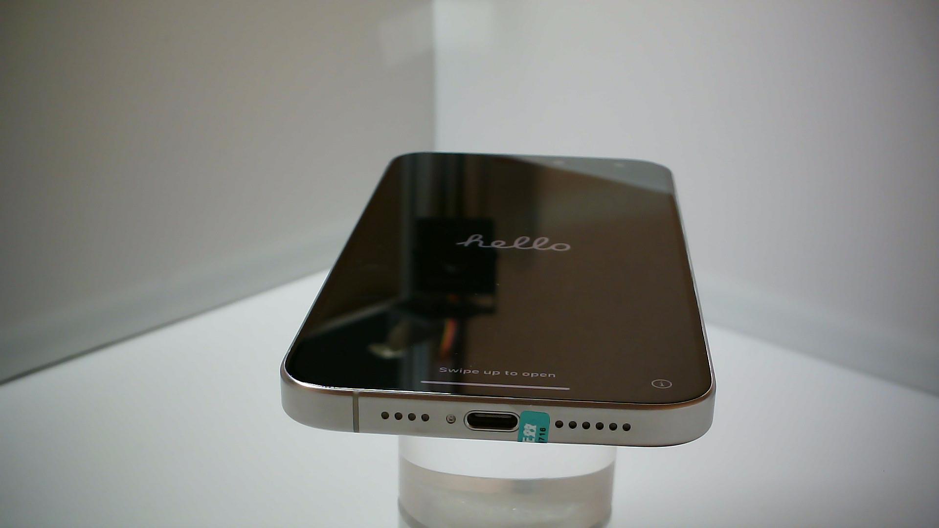 苹果【iPhone 15 Pro Max】99新 