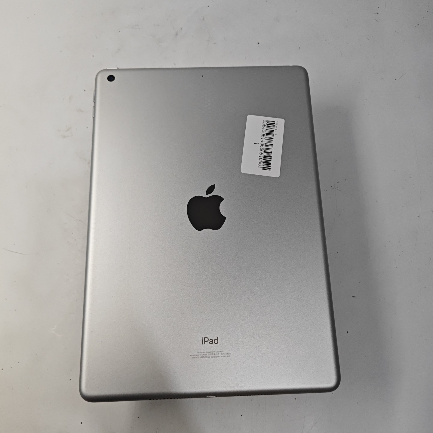 苹果【iPad8 10.2英寸 20款】WIFI版 银色 128G 国行 95新 