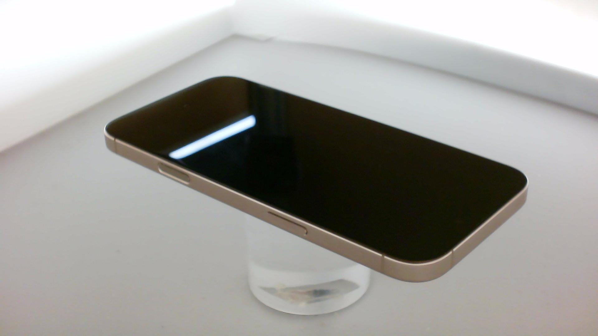 苹果【iPhone 16 pro max】9成新 