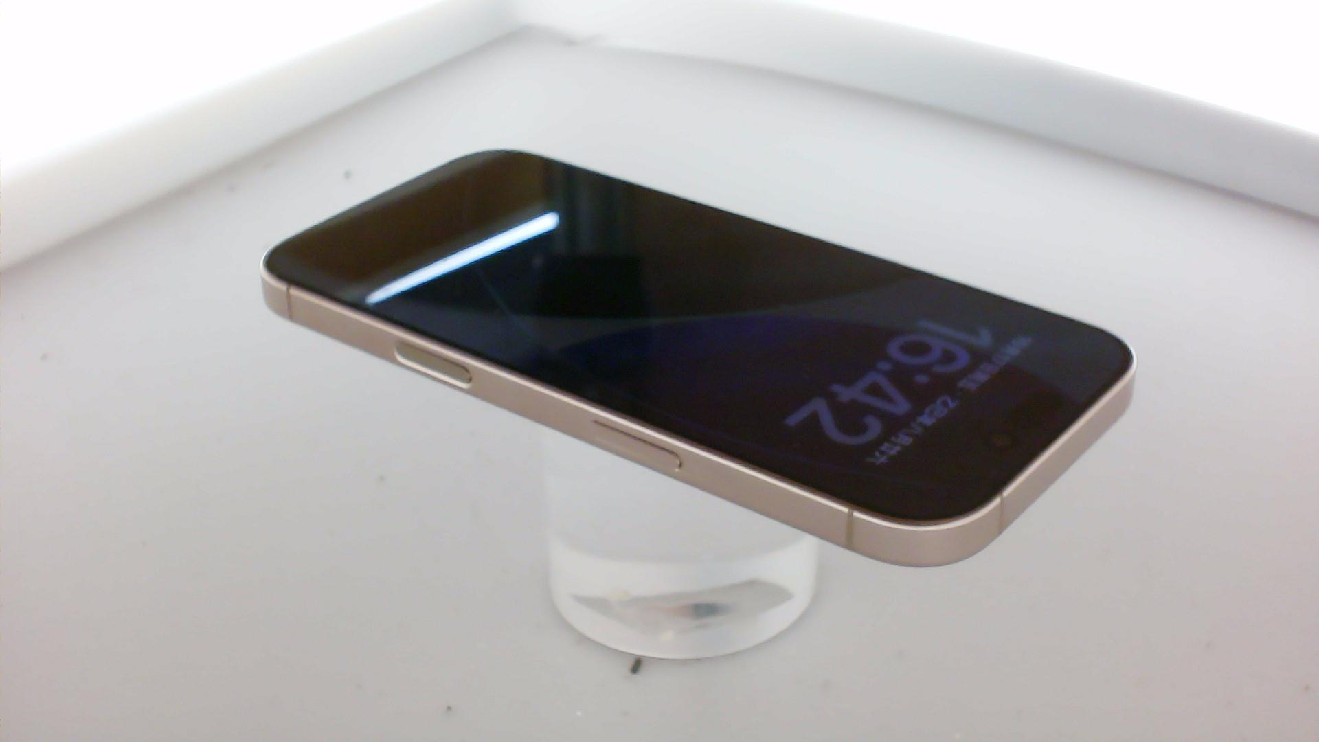 苹果【iPhone 16 pro】9成新 