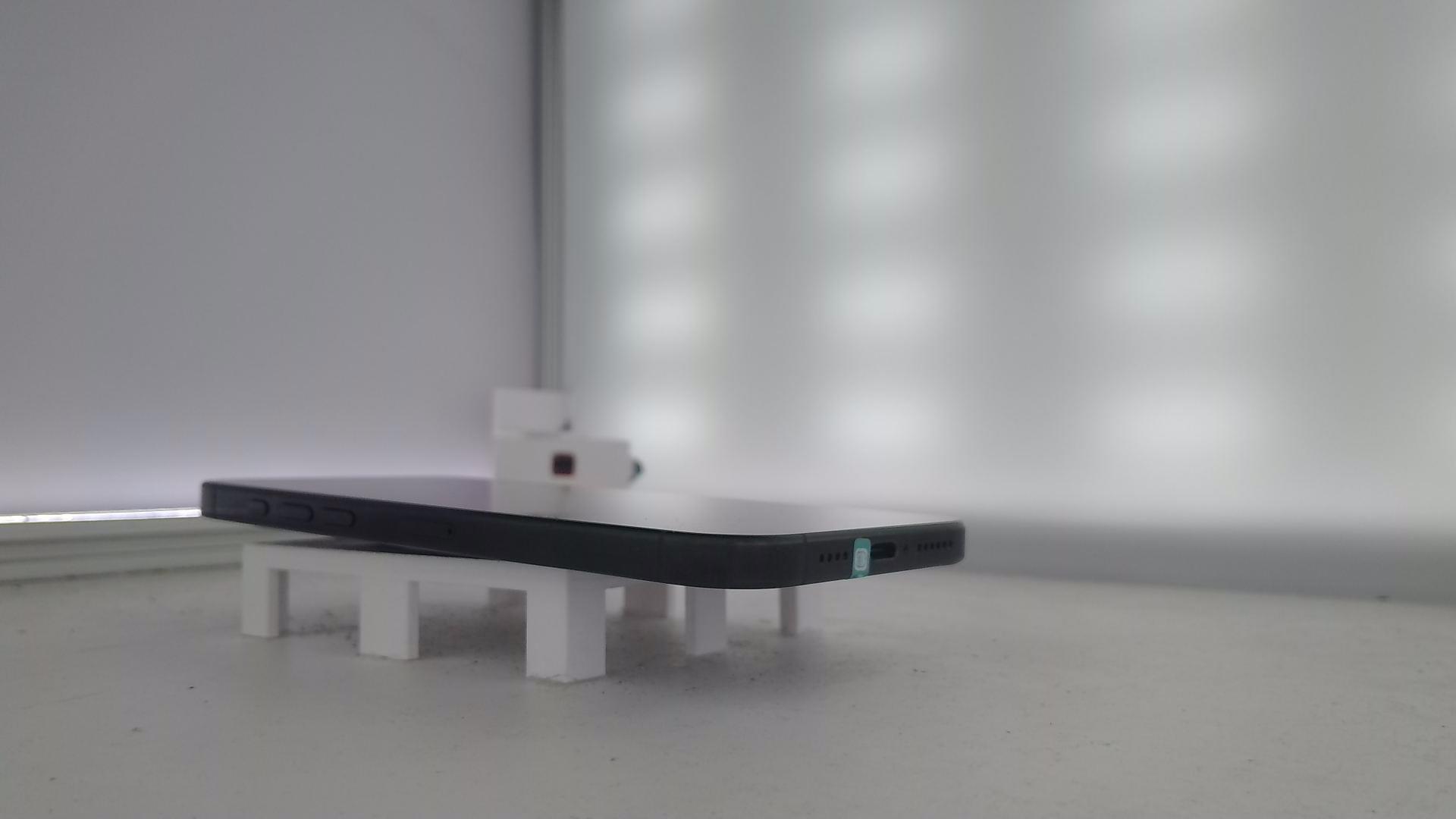 苹果【iPhone 16 pro max】99新 