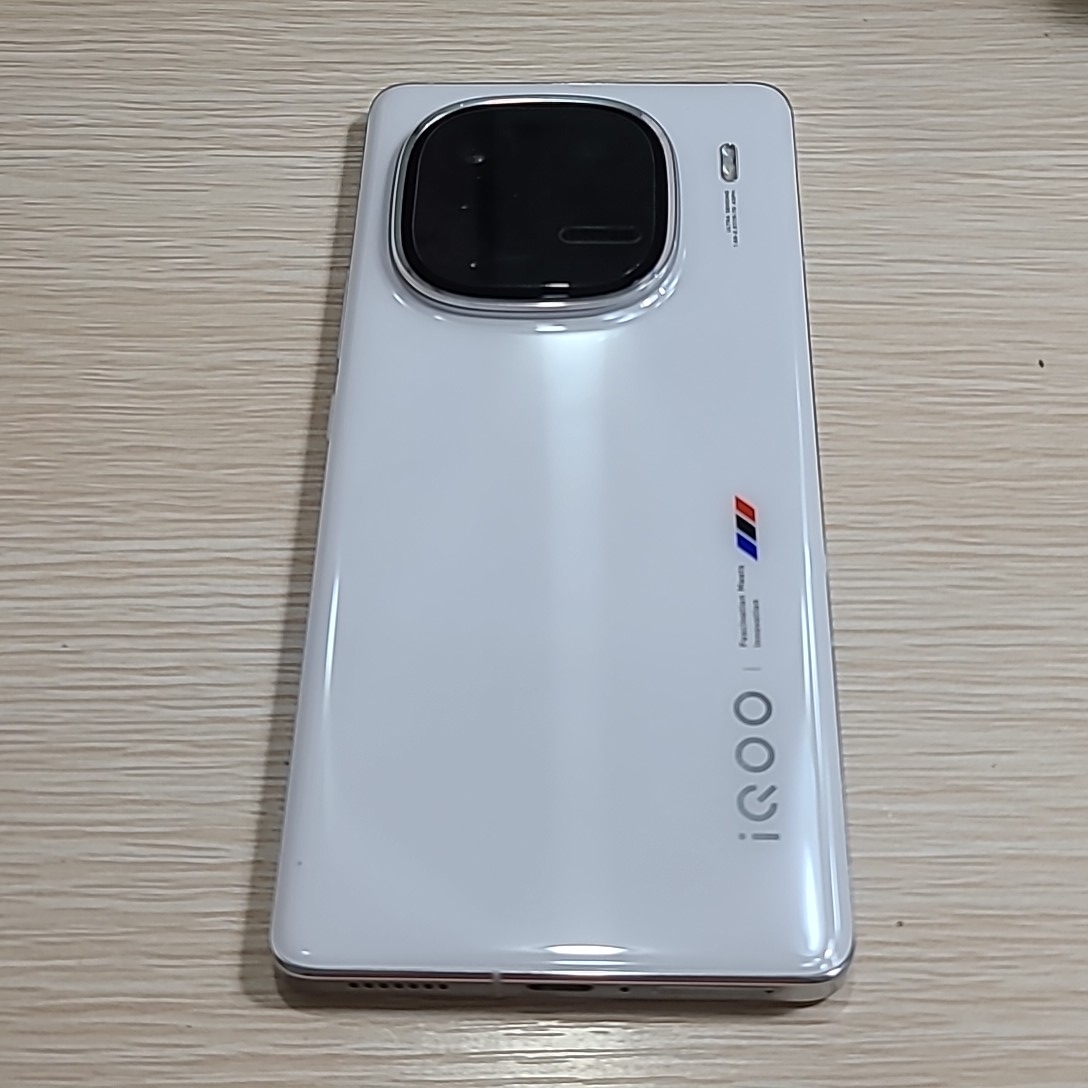 vivo【iQOO 12 Pro】5G全网通 传奇版 16G/1TB 国行 99新 