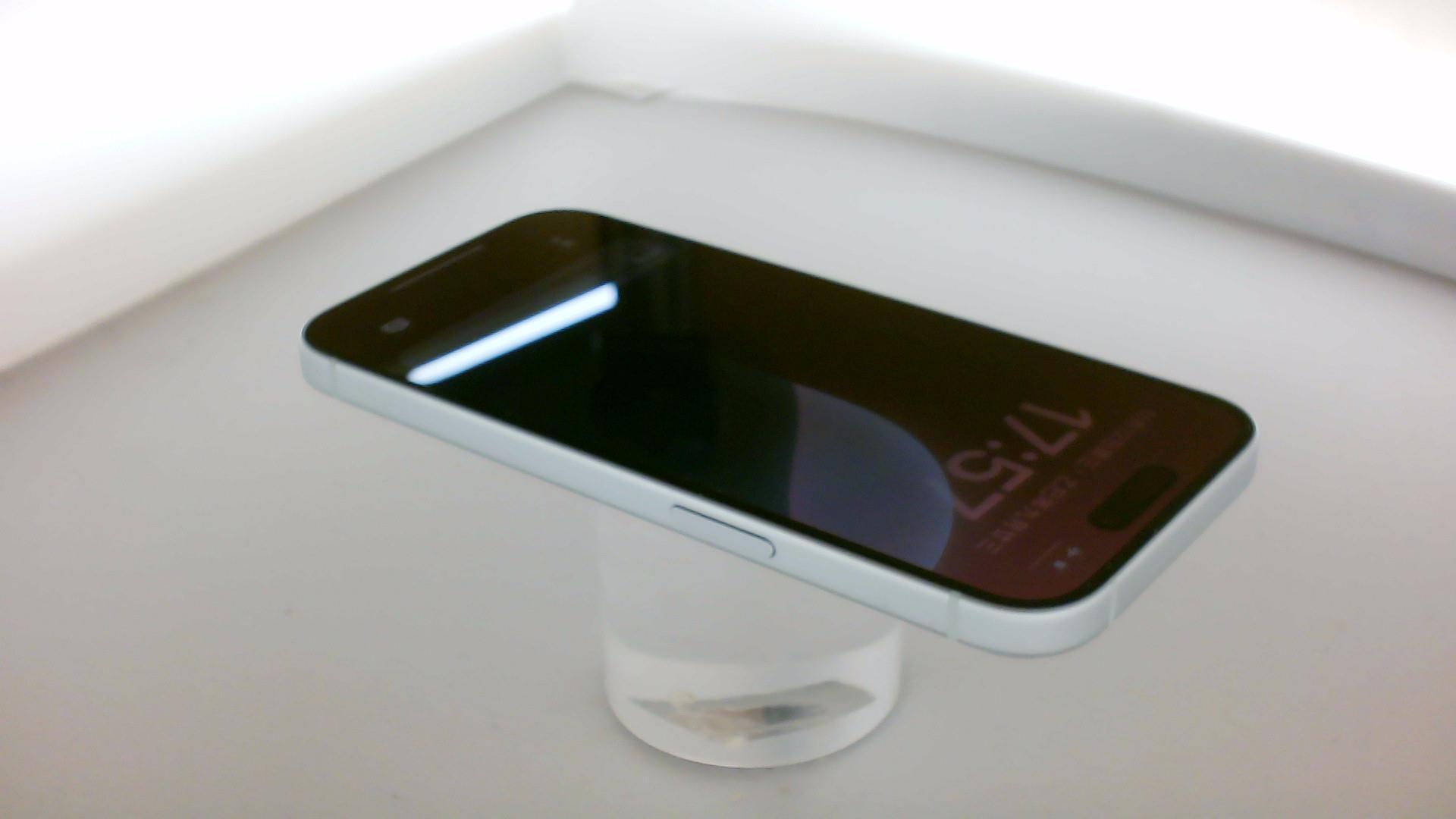 苹果【iPhone 15】95新 