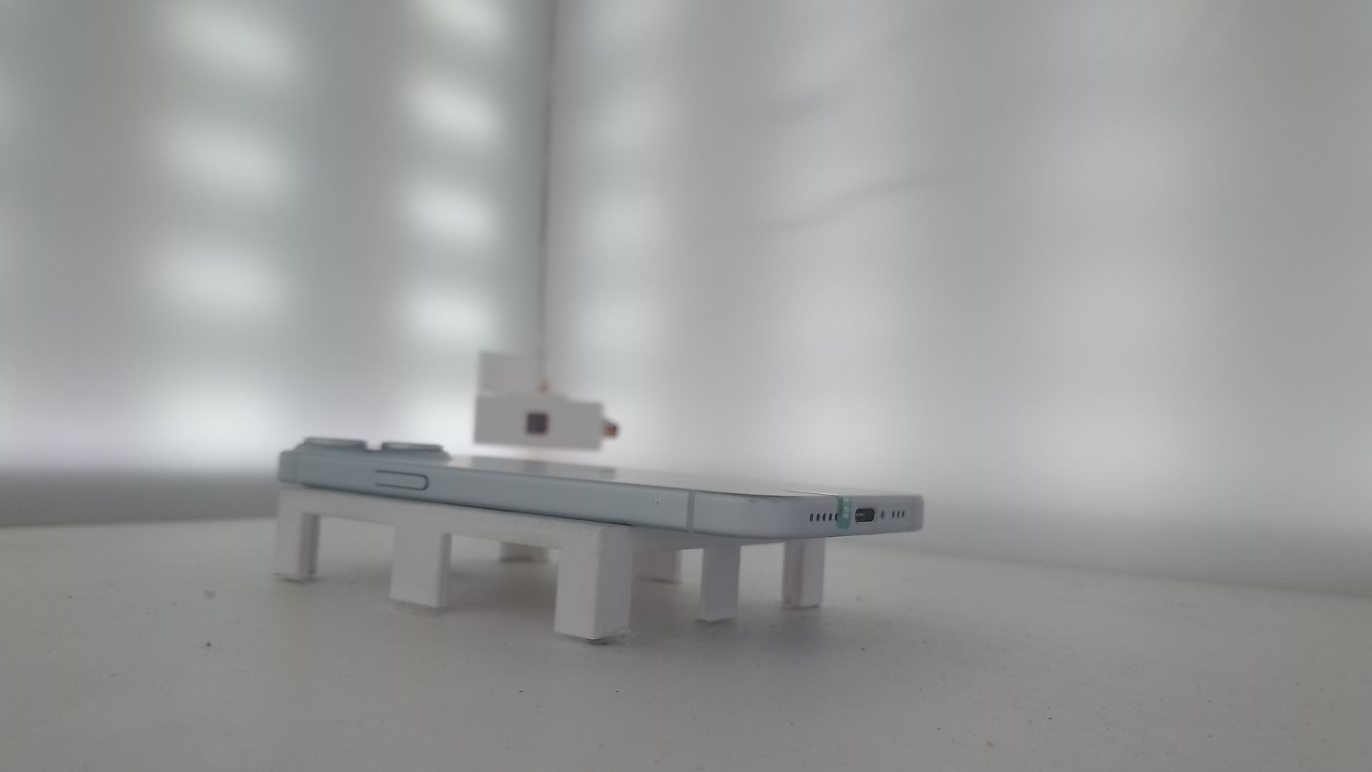 苹果【iPhone 15】9成新 