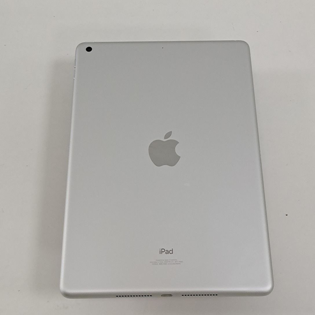 苹果【iPad9 10.2英寸 21款】WIFI版 银色 64G 国行 99新 