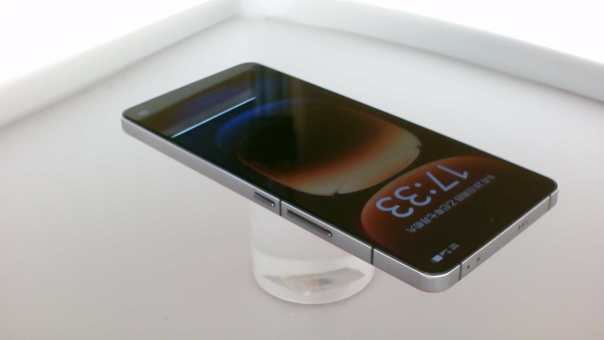 vivo【 iQOO 12】5G全网通 燃途 16G/512G 国行 8成新 