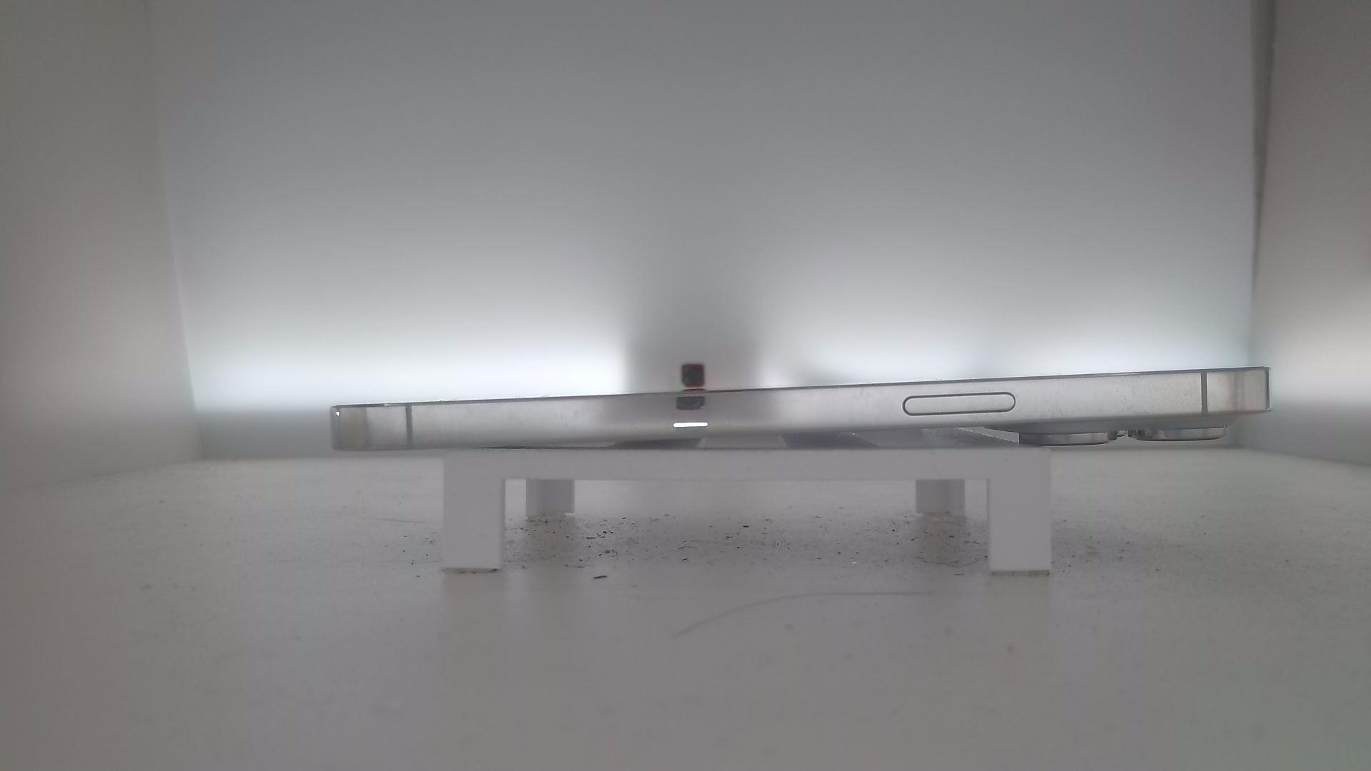 苹果【iPhone 15 Pro Max】8成新 