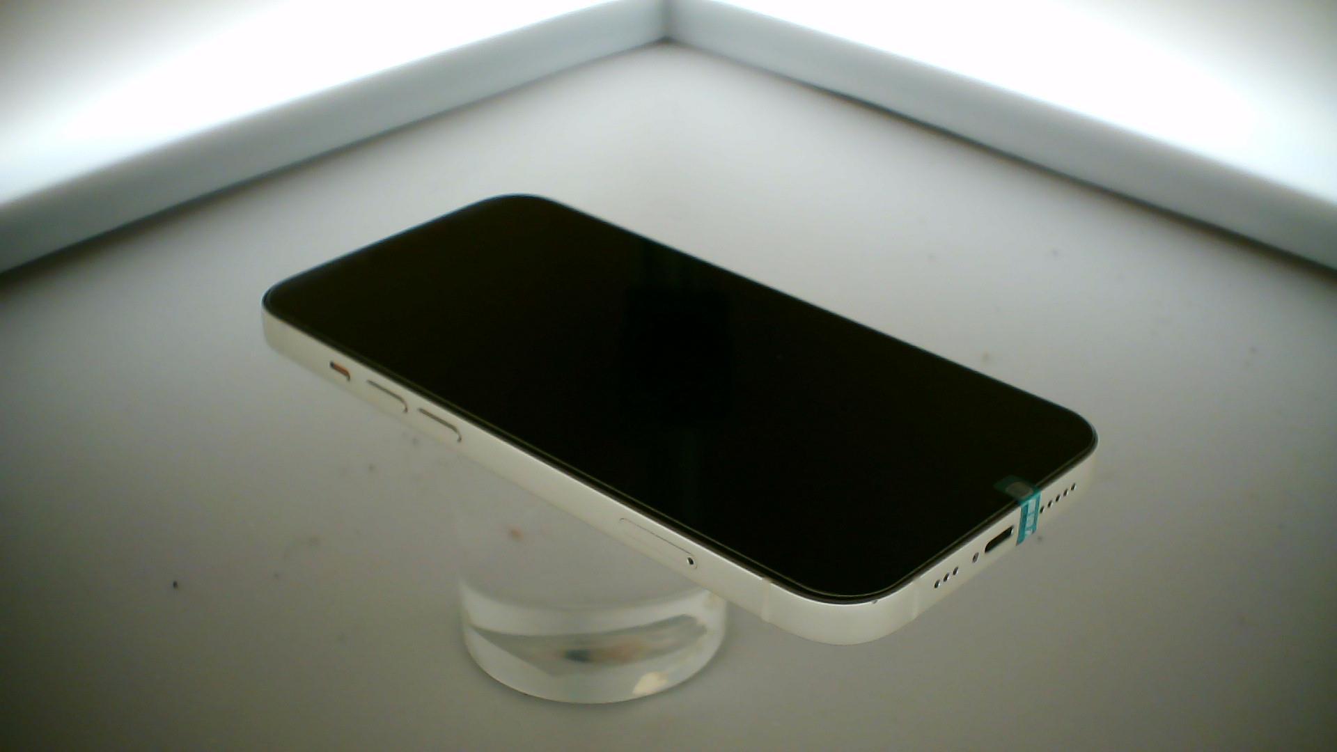 苹果【iPhone 13】5G全网通 星光色 256G 国行 9成新 