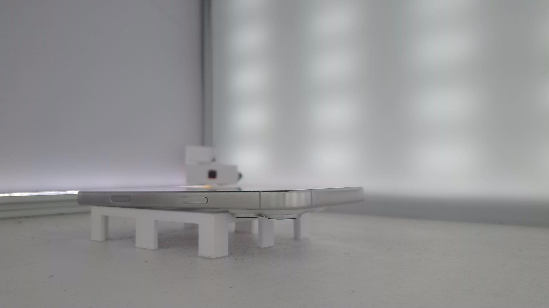 苹果【iPhone 16 pro max】99新 