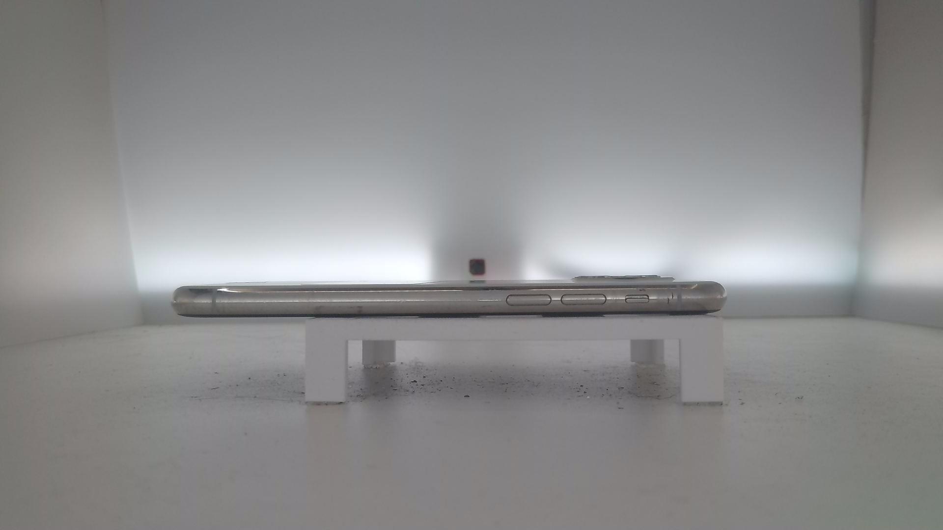 苹果【iPhone 11 Pro】9成新 