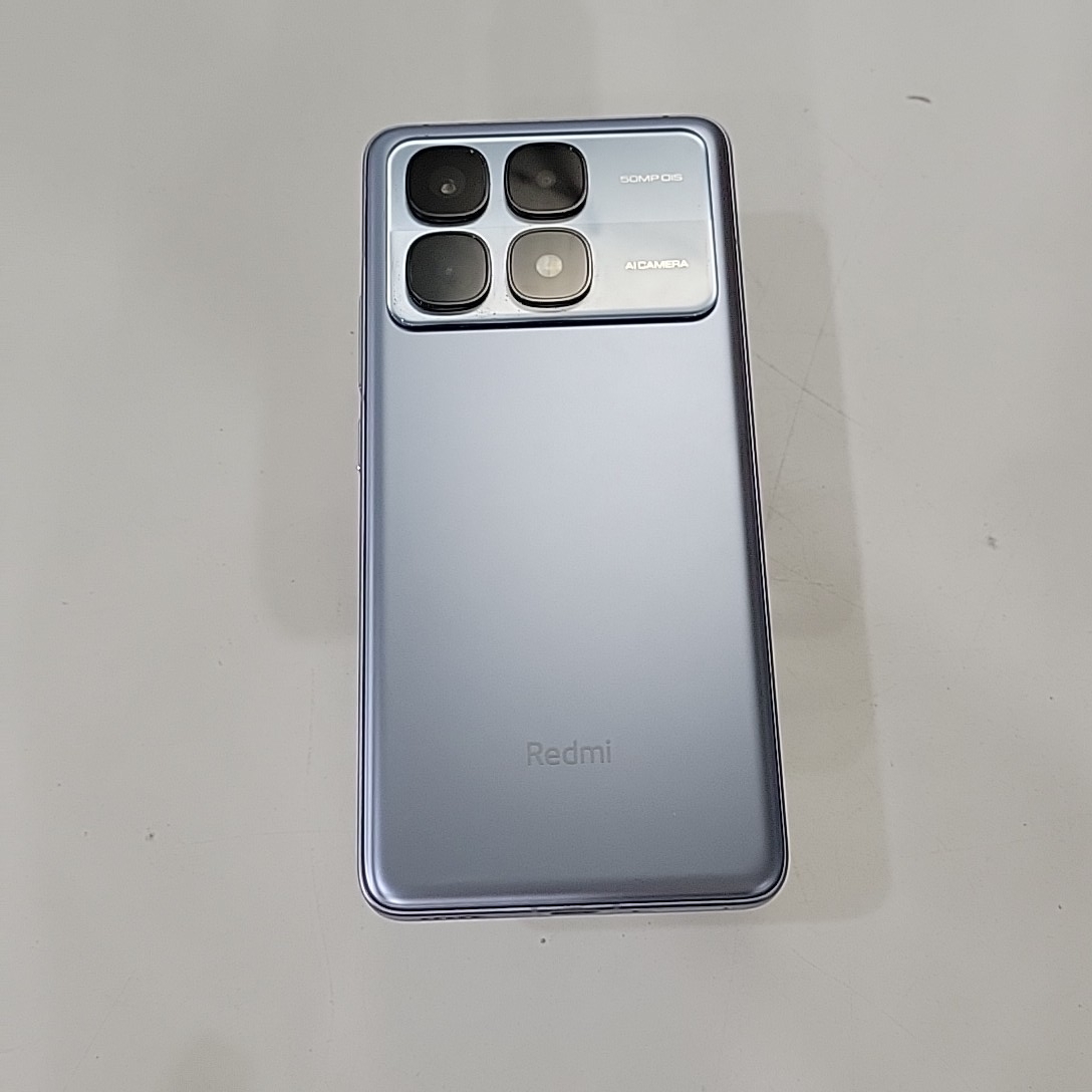 小米【Redmi K70至尊版】5G全网通 冰璃 12G/256G 国行 95新 
