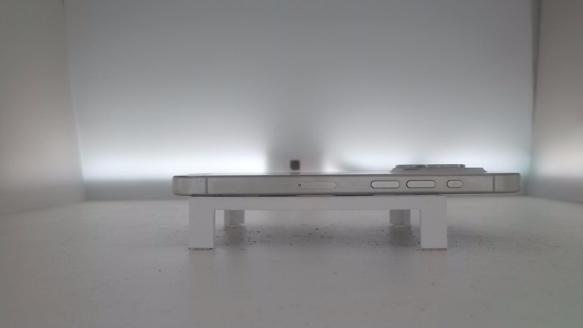 苹果【iPhone 15 Pro】9成新 