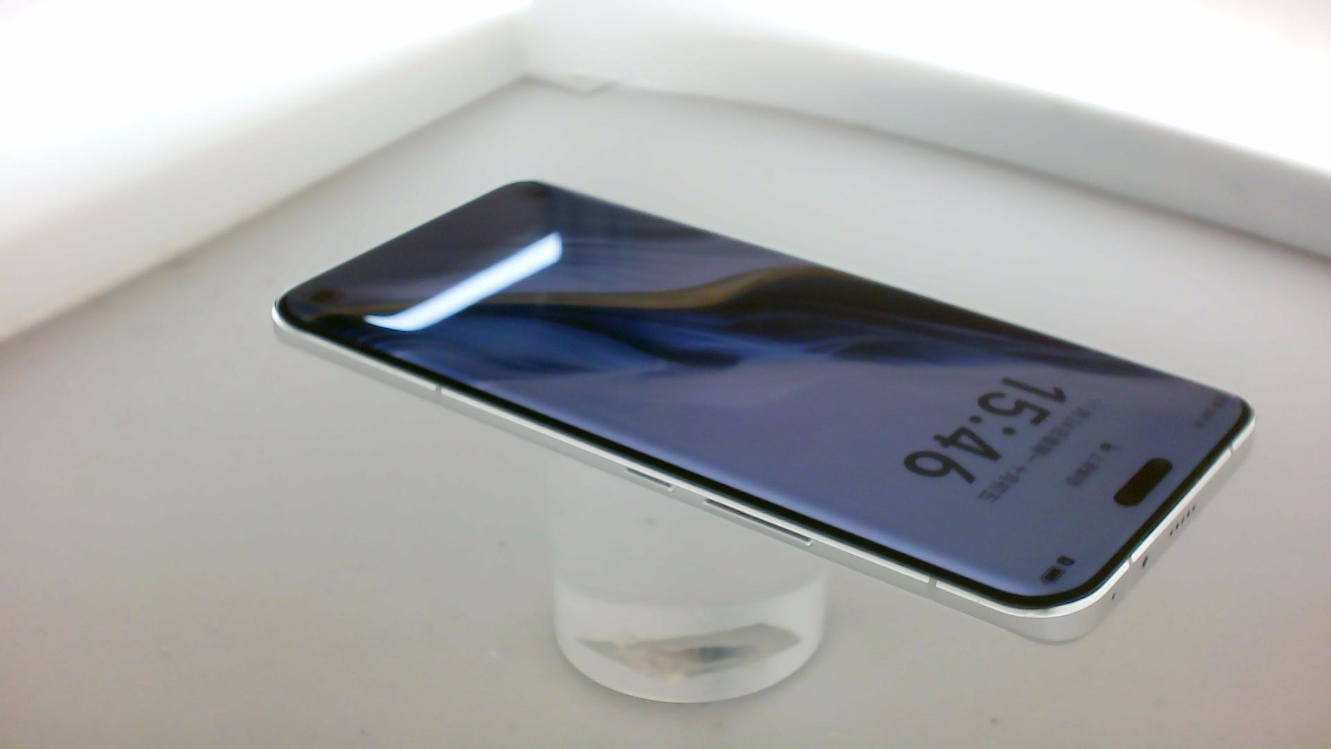 荣耀【荣耀 Magic 6 Pro】8成新 