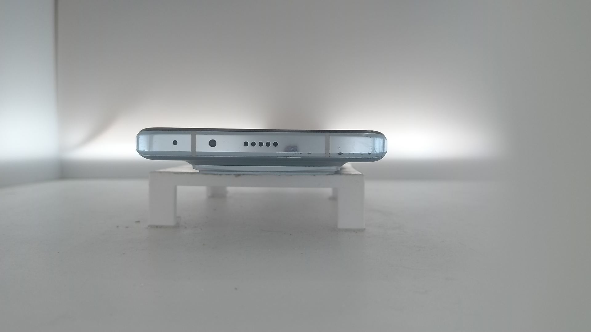 荣耀【荣耀 Magic 6 Pro】5G全网通 海湖青 12G/256G 国行 8成新 