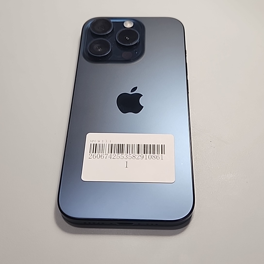 苹果【iPhone 15 Pro】5G全网通 蓝色钛金属 256G 国行 9成新 