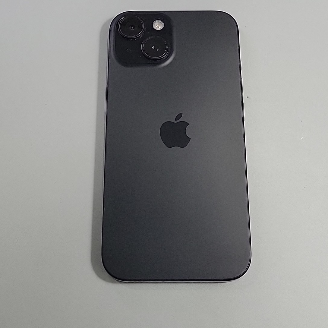 苹果【iPhone 15】8成新 