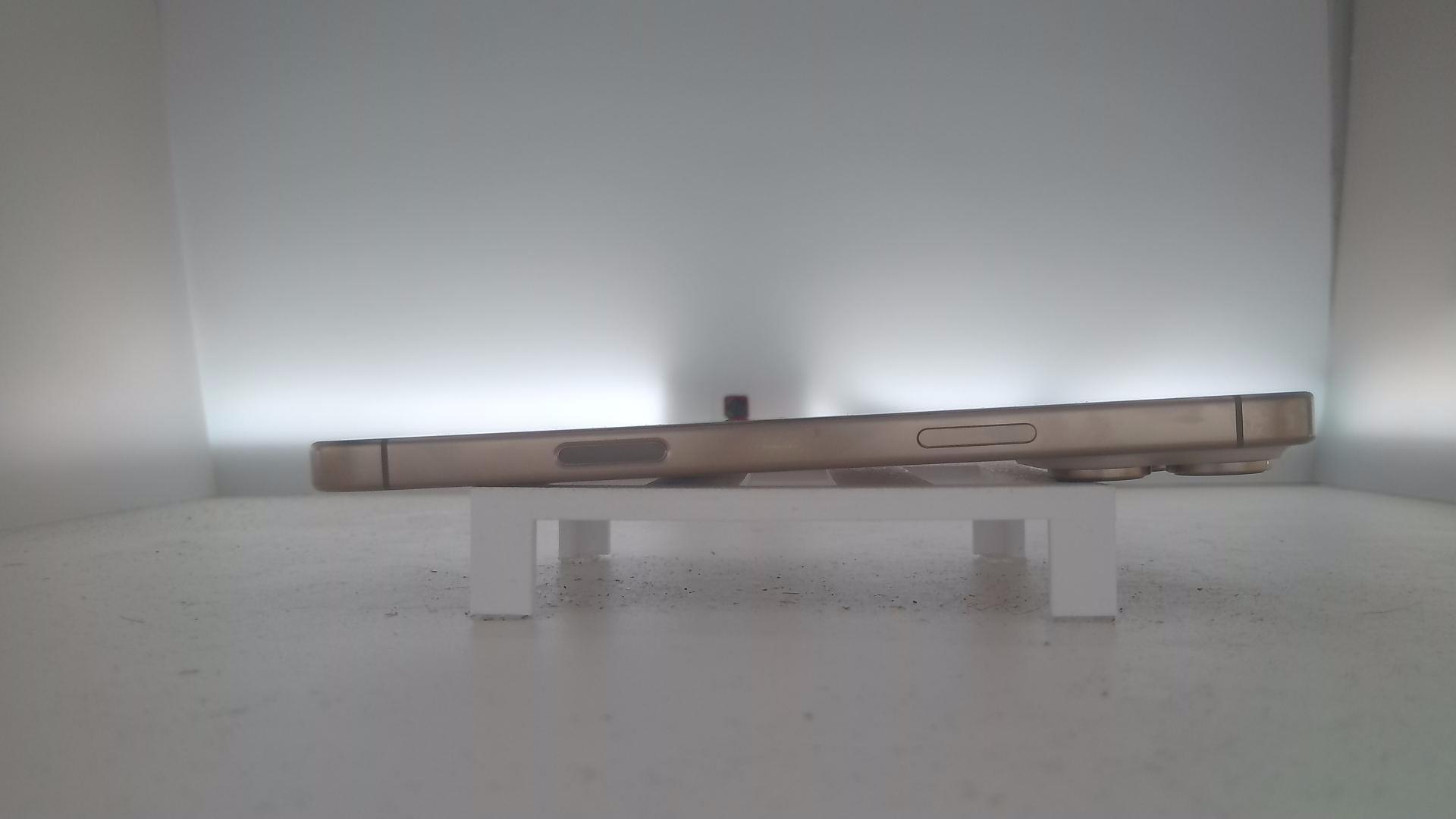 苹果【iPhone 16 pro max】99新 