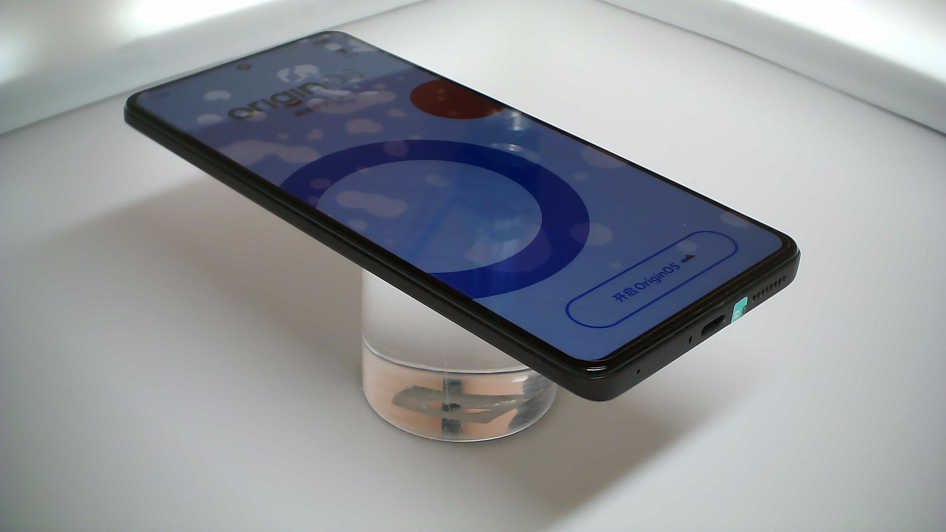 vivo【vivo iQOO 11】5G全网通 赛道版 16G/256G 国行 95新 