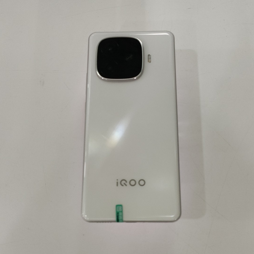 vivo【IQOO Z9 Turbo+】5G全网通 星光白 16G/256G 国行 99新 