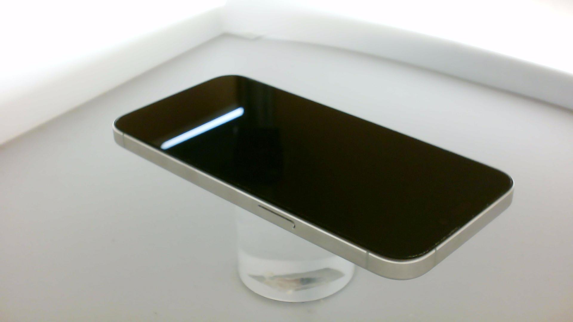 苹果【iPhone 15 Pro Max】95新 